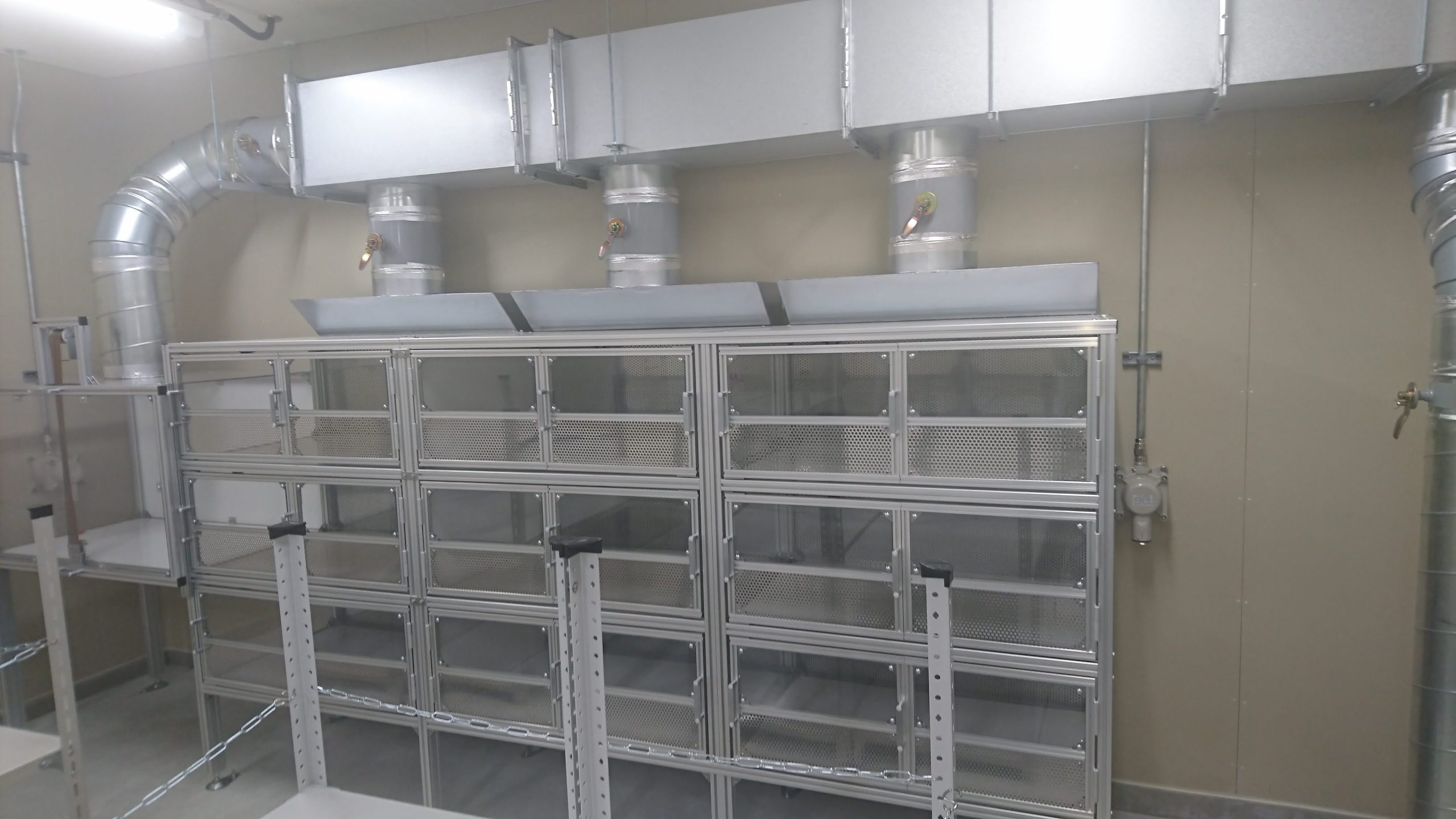 ●3局所排気装置